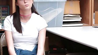 Glamourous Eve Laurence office blowjob performance